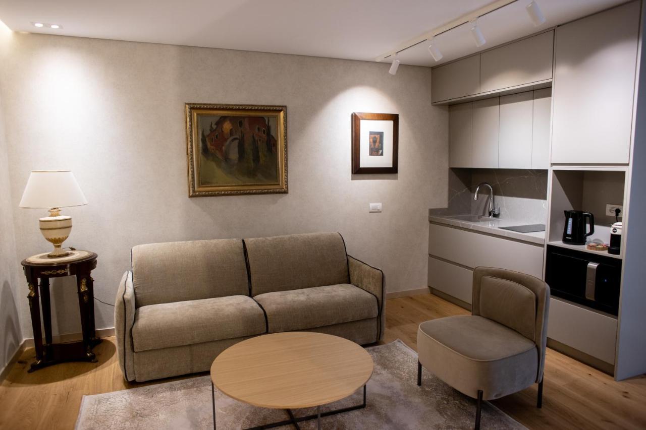 Seven Luxury Suites تيرانا المظهر الخارجي الصورة